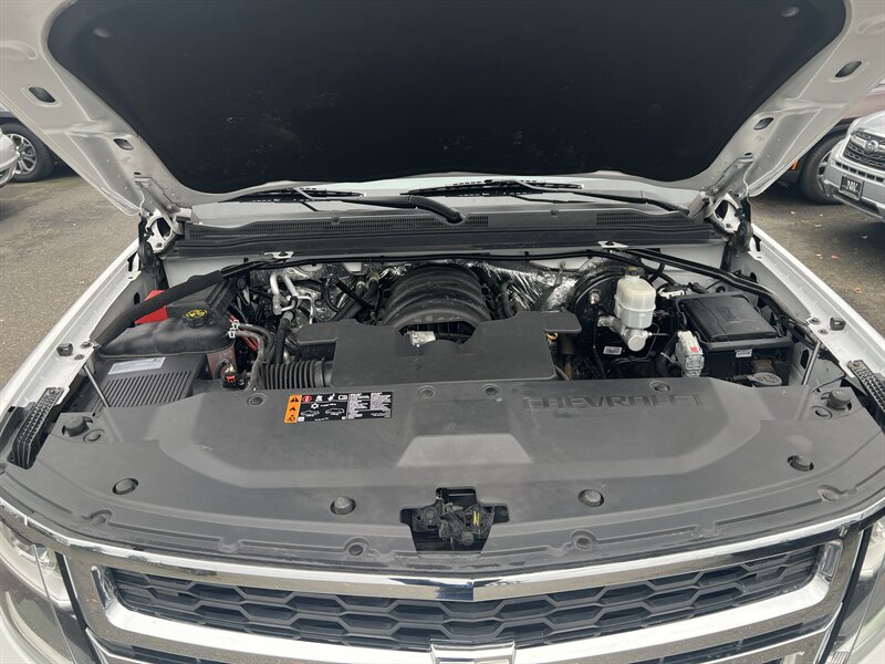 2018 Chevrolet Tahoe LT EcoTec3 5.3L V8 355hp 383ft. lbs, 4X4, AWD, Leather Interior, Cooling and Heated seats, Memory Seats, Navigation, Backup Camera, Parking Sensors, Running Boards, Power Liftgate, Power Folding Mirrors. - Photo 10 - Milwaukie, OR 97267