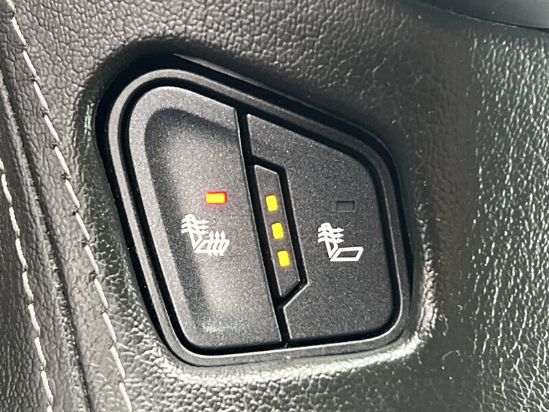 2018 Chevrolet Tahoe LT EcoTec3 5.3L V8 355hp 383ft. lbs, 4X4, AWD, Leather Interior, Cooling and Heated seats, Memory Seats, Navigation, Backup Camera, Parking Sensors, Running Boards, Power Liftgate, Power Folding Mirrors. - Photo 31 - Milwaukie, OR 97267