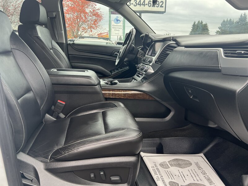 2018 Chevrolet Tahoe LT EcoTec3 5.3L V8 355hp 383ft. lbs, 4X4, AWD, Leather Interior, Cooling and Heated seats, Memory Seats, Navigation, Backup Camera, Parking Sensors, Running Boards, Power Liftgate, Power Folding Mirrors. - Photo 18 - Milwaukie, OR 97267