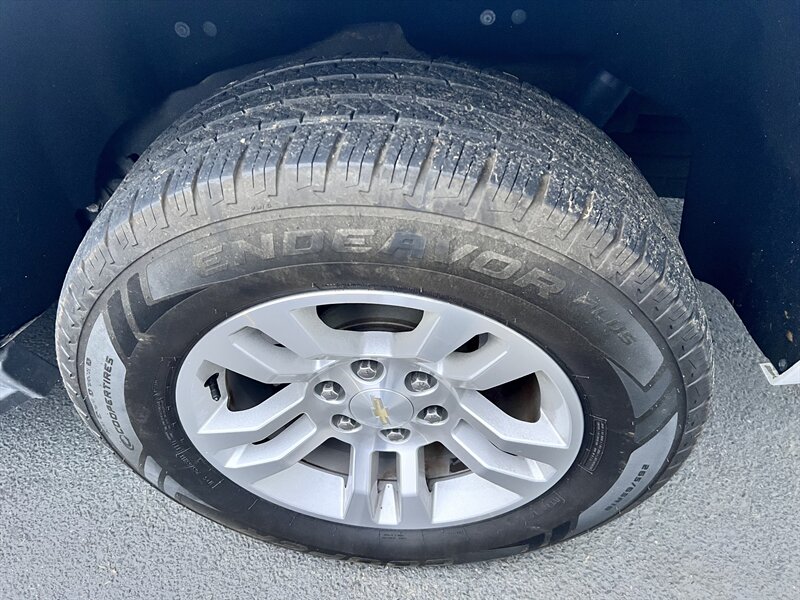 2018 Chevrolet Tahoe LT EcoTec3 5.3L V8 355hp 383ft. lbs, 4X4, AWD, Leather Interior, Cooling and Heated seats, Memory Seats, Navigation, Backup Camera, Parking Sensors, Running Boards, Power Liftgate, Power Folding Mirrors. - Photo 47 - Milwaukie, OR 97267