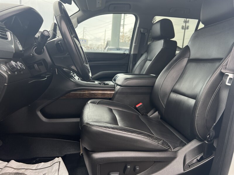2018 Chevrolet Tahoe LT EcoTec3 5.3L V8 355hp 383ft. lbs, 4X4, AWD, Leather Interior, Cooling and Heated seats, Memory Seats, Navigation, Backup Camera, Parking Sensors, Running Boards, Power Liftgate, Power Folding Mirrors. - Photo 15 - Milwaukie, OR 97267