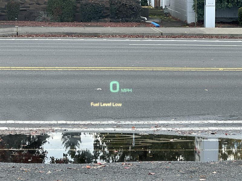 2017 Cadillac Escalade Luxury EcoTec3 6.2L V8 420hp 460ft, 4X4, Tow Hitch , 7 Seats, Leather Interior, Heat & Cool Seats, Moonroof, Parking Sensors, Navigation, Heads Up Display, Backup Camera, Rearview Mirror Cam, Running Boards. - Photo 43 - Milwaukie, OR 97267