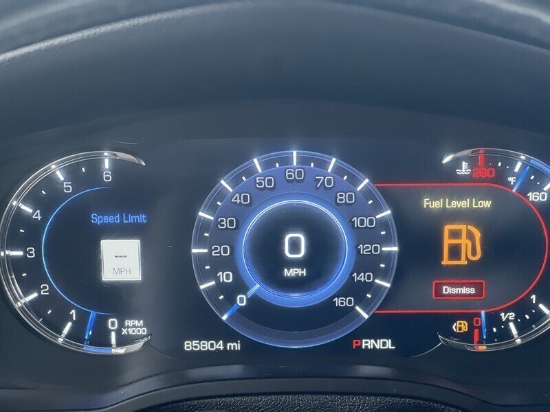 2017 Cadillac Escalade Luxury EcoTec3 6.2L V8 420hp, 4X4, Tow Hitch , 7 Seats, Leather Interior, Heat & Cool Seats, Moonroof, Parking Sensors, Navigation, Heads Up Display, Backup Camera, Rearview Mirror Cam, Running Boards. - Photo 23 - Milwaukie, OR 97267