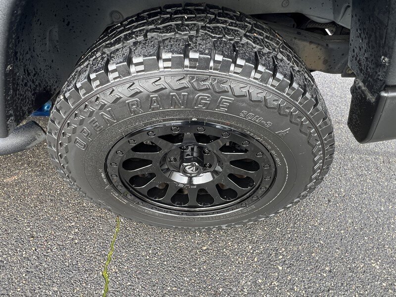 2015 Jeep Wrangler Sport 3.6L V6 285hp 260ft. lbs, Two Door, 4x4, Hard Top, Soft Top, Running Boards, Premium Wheels. - Photo 36 - Milwaukie, OR 97267