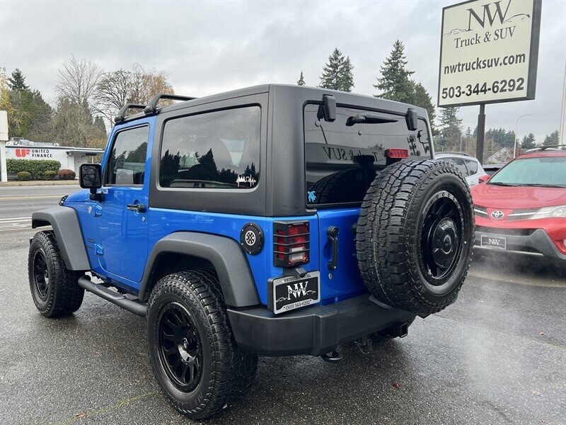 2015 Jeep Wrangler Sport 3.6L V6 285hp 260ft. lbs, Two Door, 4x4, Hard Top, Soft Top, Running Boards, Premium Wheels. - Photo 6 - Milwaukie, OR 97267