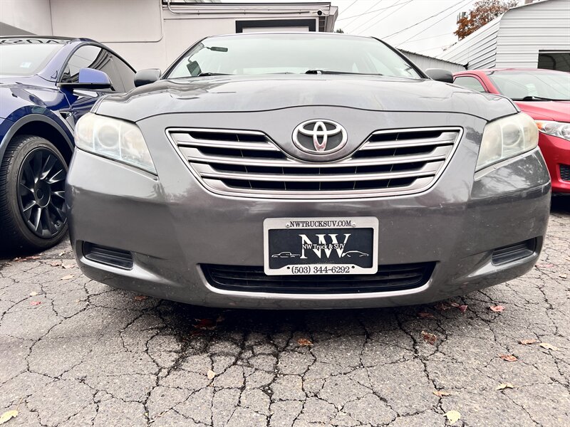 2007 Toyota Camry Hybrid 2.4 I4, FWD, 30+ MPG, Gas Saver, Sedan, Heated Leather Seats, Moon Roof - Photo 8 - Milwaukie, OR 97267