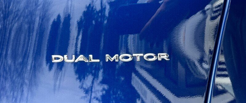 2022 Tesla Model Y Long Range Electric 346hp 389ft. lbs, AWD, Dual Motor, Backup Camera, Navigation, Leather Interior, White Interior, 3rd Row Seating. - Photo 24 - Milwaukie, OR 97267