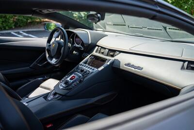 2014 Lamborghini Aventador LP 700-4   - Photo 29 - Costa Mesa, CA 92626