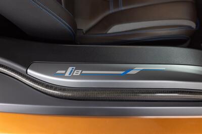 2019 BMW i8   - Photo 14 - Costa Mesa, CA 92626