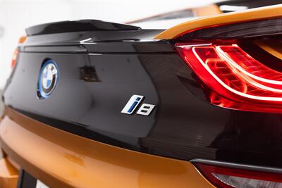2019 BMW i8   - Photo 75 - Costa Mesa, CA 92626