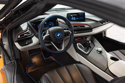 2019 BMW i8   - Photo 16 - Costa Mesa, CA 92626