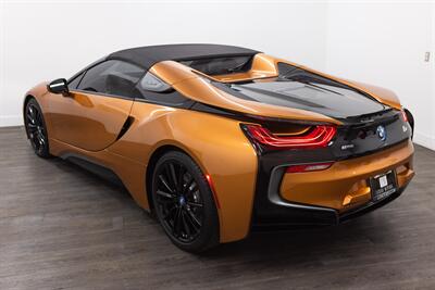 2019 BMW i8   - Photo 54 - Costa Mesa, CA 92626