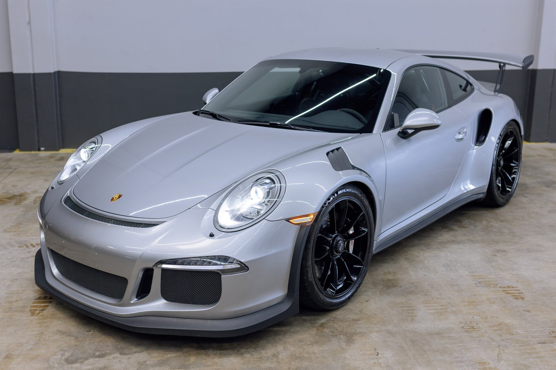 2016 Porsche 911 GT3 RS   - Photo 1 - Costa Mesa, CA 92626