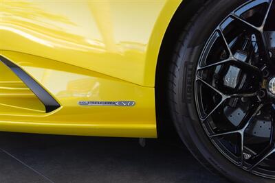 2021 Lamborghini Huracan EVO   - Photo 19 - Costa Mesa, CA 92626