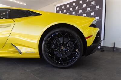 2021 Lamborghini Huracan EVO   - Photo 17 - Costa Mesa, CA 92626