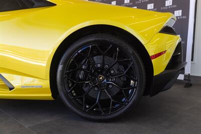 2021 Lamborghini Huracan EVO   - Photo 18 - Costa Mesa, CA 92626