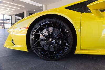 2021 Lamborghini Huracan EVO   - Photo 20 - Costa Mesa, CA 92626
