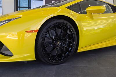 2021 Lamborghini Huracan EVO   - Photo 12 - Costa Mesa, CA 92626