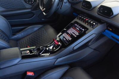 2021 Lamborghini Huracan EVO   - Photo 59 - Costa Mesa, CA 92626