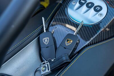 2006 Lamborghini Gallardo Spyder   - Photo 103 - Costa Mesa, CA 92626