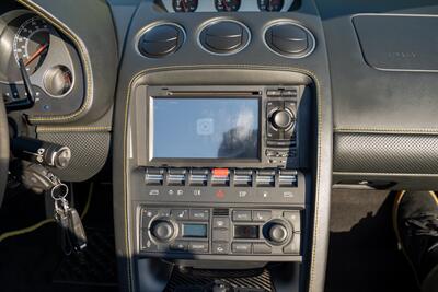 2006 Lamborghini Gallardo Spyder   - Photo 101 - Costa Mesa, CA 92626