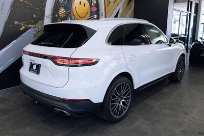2021 Porsche Cayenne   - Photo 77 - Costa Mesa, CA 92627