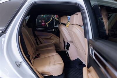 2021 Porsche Cayenne   - Photo 109 - Costa Mesa, CA 92627