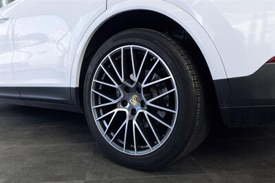 2021 Porsche Cayenne   - Photo 39 - Costa Mesa, CA 92627