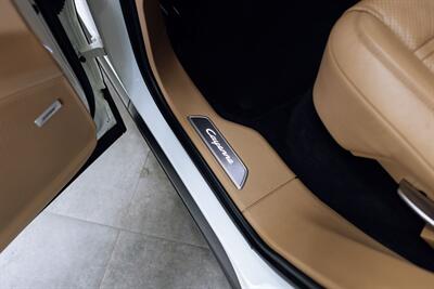 2021 Porsche Cayenne   - Photo 24 - Costa Mesa, CA 92627