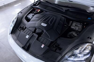 2021 Porsche Cayenne   - Photo 103 - Costa Mesa, CA 92627