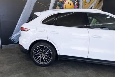 2021 Porsche Cayenne   - Photo 85 - Costa Mesa, CA 92627