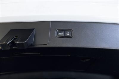 2021 Porsche Cayenne   - Photo 98 - Costa Mesa, CA 92627