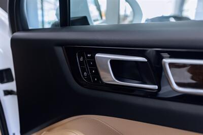 2021 Porsche Cayenne   - Photo 107 - Costa Mesa, CA 92627