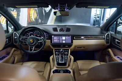 2021 Porsche Cayenne   - Photo 62 - Costa Mesa, CA 92627