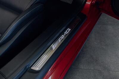 2022 Mercedes-Benz AMG SL 63   - Photo 43 - Costa Mesa, CA 92627