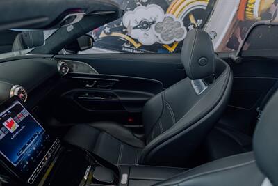 2022 Mercedes-Benz AMG SL 63   - Photo 23 - Costa Mesa, CA 92627