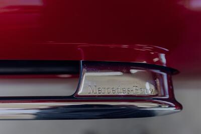 2022 Mercedes-Benz AMG SL 63   - Photo 38 - Costa Mesa, CA 92627