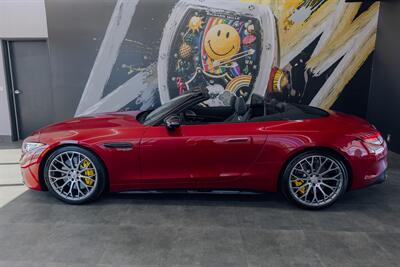 2022 Mercedes-Benz AMG SL 63   - Photo 14 - Costa Mesa, CA 92627
