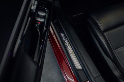 2022 Mercedes-Benz AMG SL 63   - Photo 78 - Costa Mesa, CA 92627