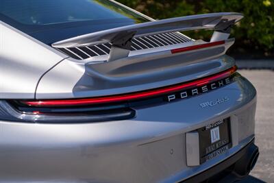 2021 Porsche 911 Turbo S   - Photo 16 - Costa Mesa, CA 92626