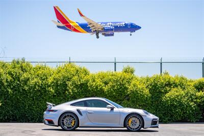 2021 Porsche 911 Turbo S   - Photo 23 - Costa Mesa, CA 92626