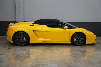 2006 Lamborghini Gallardo Spyder   - Photo 10 - Costa Mesa, CA 92626