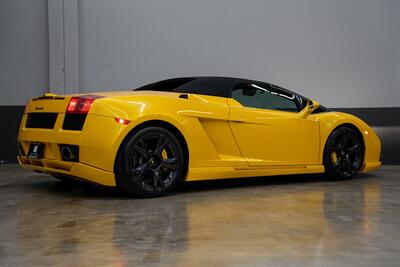 2006 Lamborghini Gallardo Spyder   - Photo 14 - Costa Mesa, CA 92626