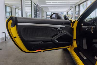 2014 Porsche 911 GT3   - Photo 73 - Costa Mesa, CA 92626