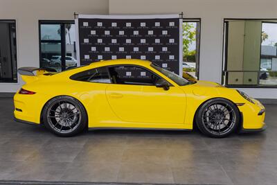 2014 Porsche 911 GT3   - Photo 65 - Costa Mesa, CA 92626