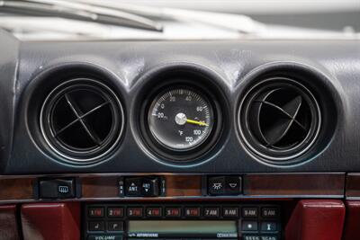 1988 Mercedes-Benz 560-Class 560 SL   - Photo 47 - Costa Mesa, CA 92626