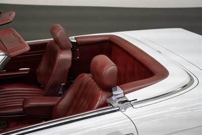 1988 Mercedes-Benz 560-Class 560 SL   - Photo 88 - Costa Mesa, CA 92626