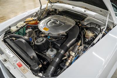 1988 Mercedes-Benz 560-Class 560 SL   - Photo 24 - Costa Mesa, CA 92626