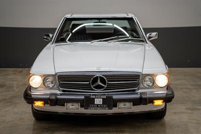 1988 Mercedes-Benz 560-Class 560 SL   - Photo 8 - Costa Mesa, CA 92626