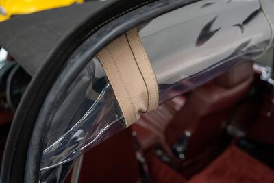 1988 Mercedes-Benz 560-Class 560 SL   - Photo 90 - Costa Mesa, CA 92626